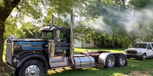 1979 Kenworth W900 w KTA 600 Sound