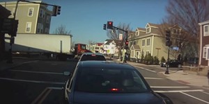 Incredible Truck Turn on Narrow Street