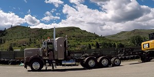 Kenworth T800H Lowbeddng CAT 320D FM [Repost)