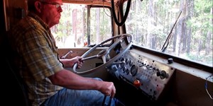 1955 Kenworth 523 Bullnose (Twin Stick)