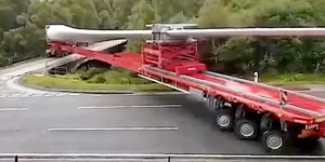 World Longest Trucks - Turning Into A Narrow Street | Amazing Truck Driving Skills