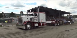 One Mean Peterbilt - Truck Pull