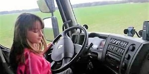 Amazing girls trucker life 10 Year girl truck driver