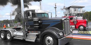 97 Kenworth w900L 3406 E cat engine manual trans..