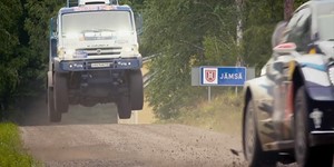 VW Polo R WRC vs. KAMAZ truck